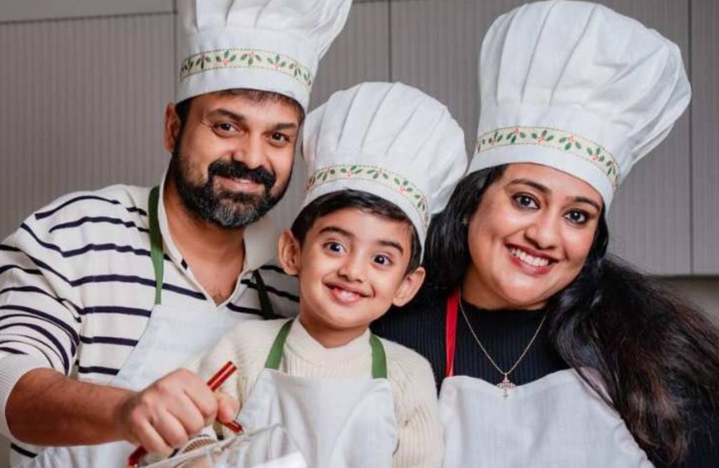 Kunchacko Boban 19th wedding anniversary celebration