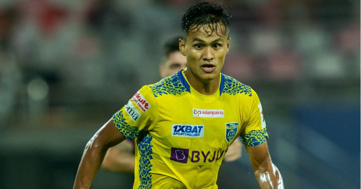 kerala blasters midfielder Jeakson Singh to East Bengal