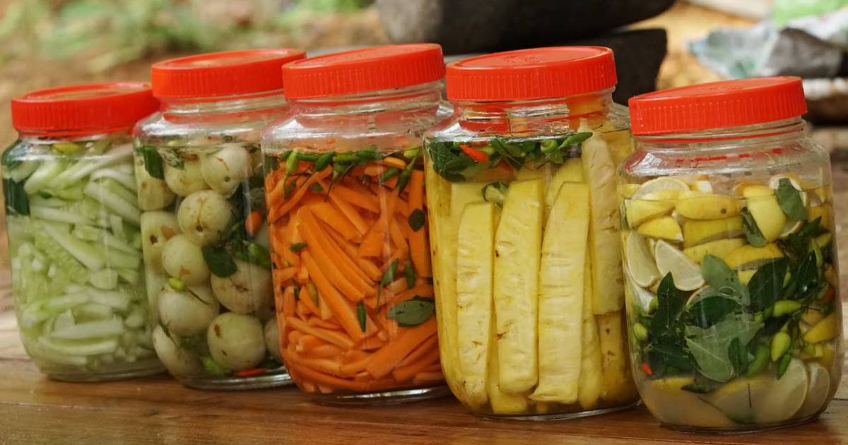 Keep Your Homemade Pickles Fresh and Mold-Free